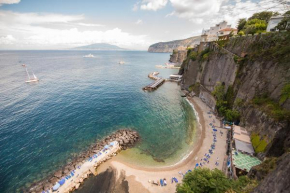 Отель Sorrento Central Flats  Сорренто